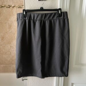 Excellent condition grey knit skirt